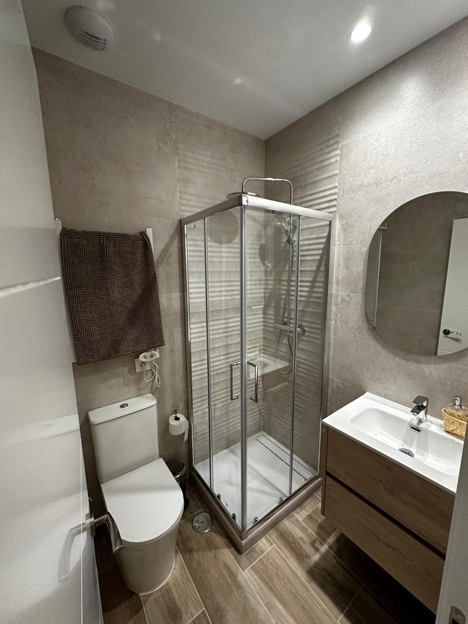 Apartamentos Moncloa Madrid Dış mekan fotoğraf